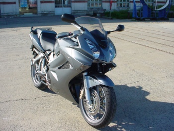 Honda 800 VFR 